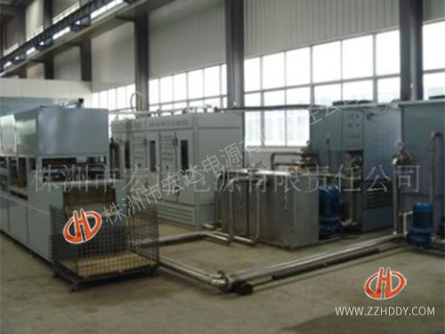 2018年為湖南某公司設(shè)計(jì)生產(chǎn)挖掘機(jī)履帶鏈軌節(jié)淬火、回火、退火成套設(shè)備