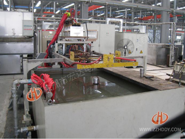 引導(dǎo)輪、驅(qū)動(dòng)輪淬火機(jī)床